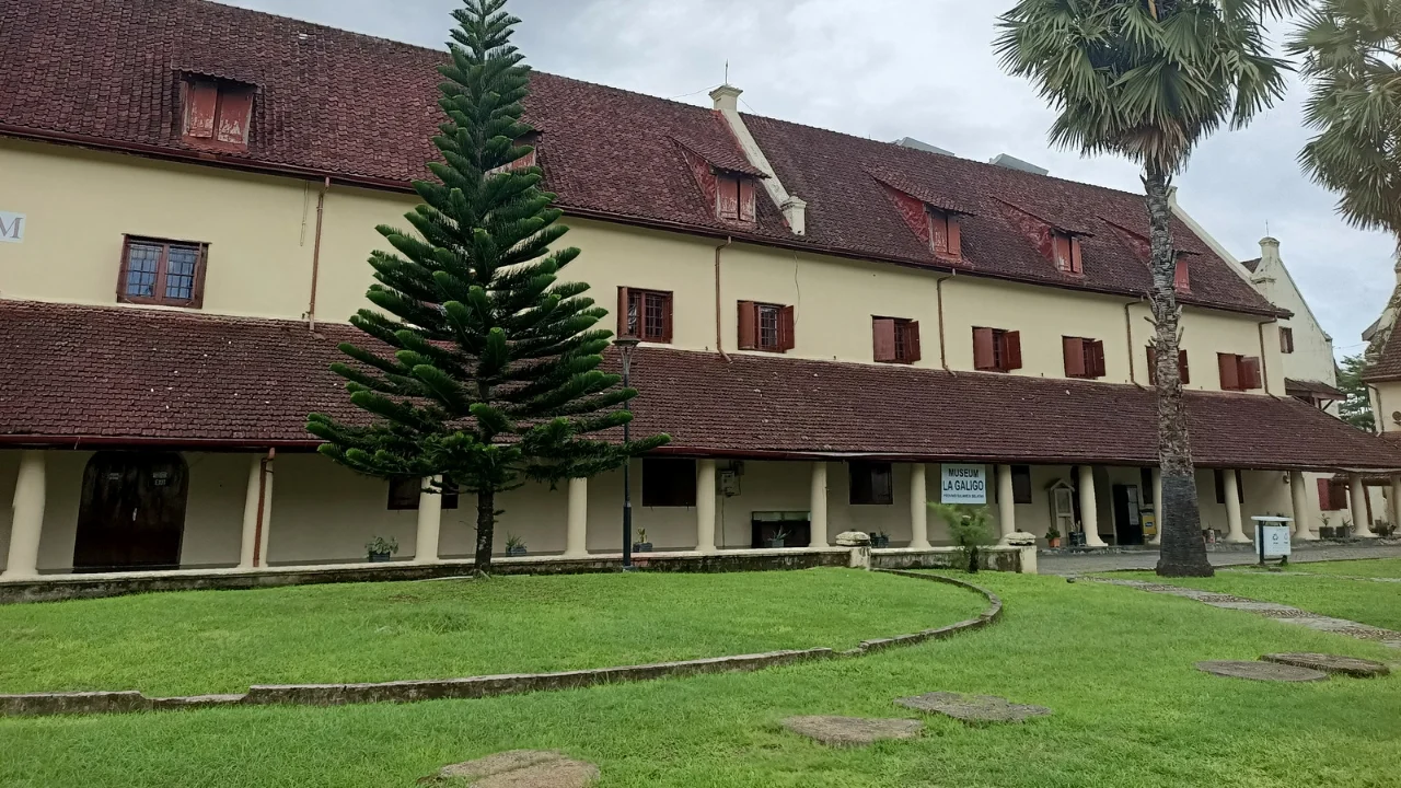Benteng Rotterdam