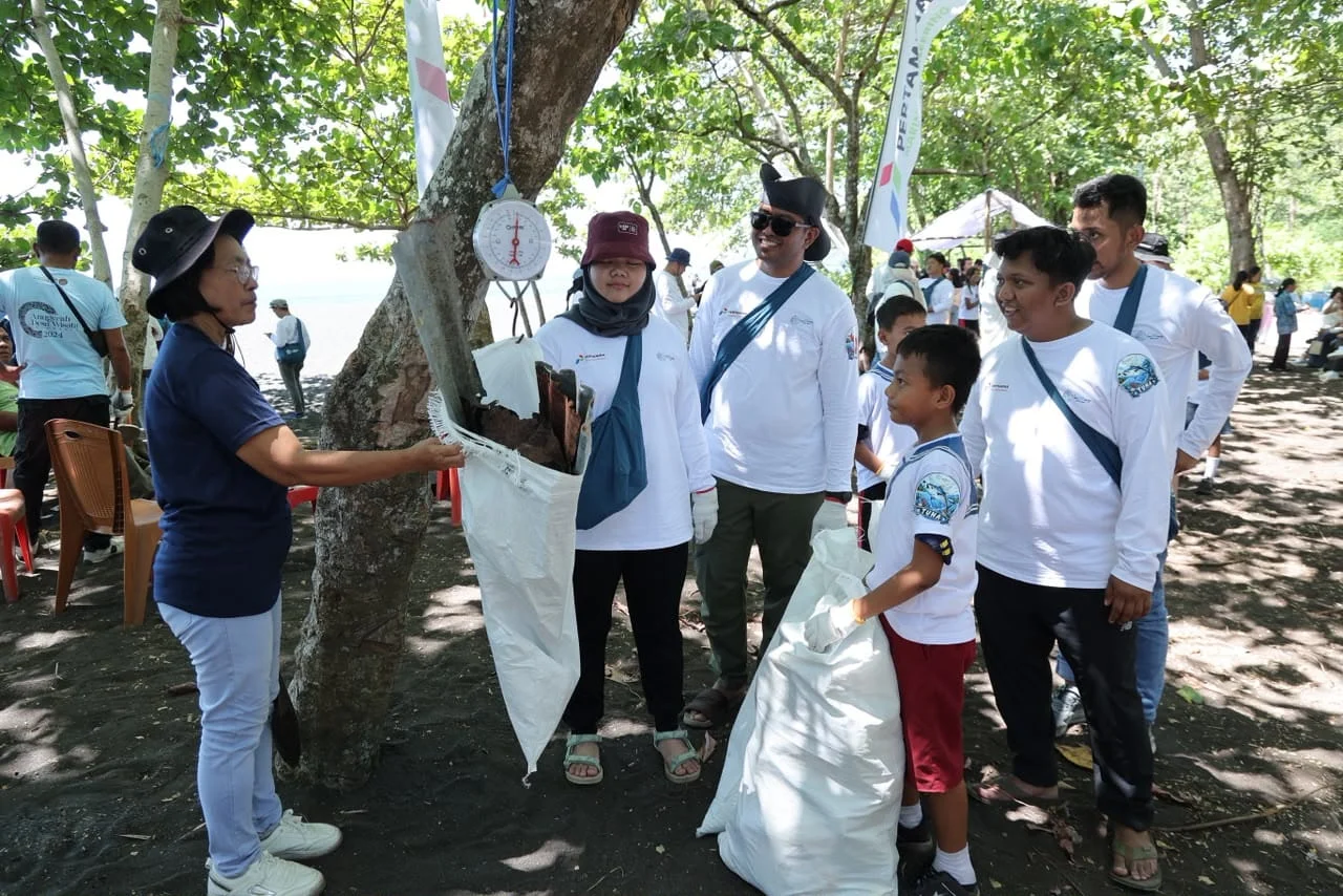 Ratusan Siswa di Bitung Belajar Jaga Laut Bersama Pertamina Trans Kontinental