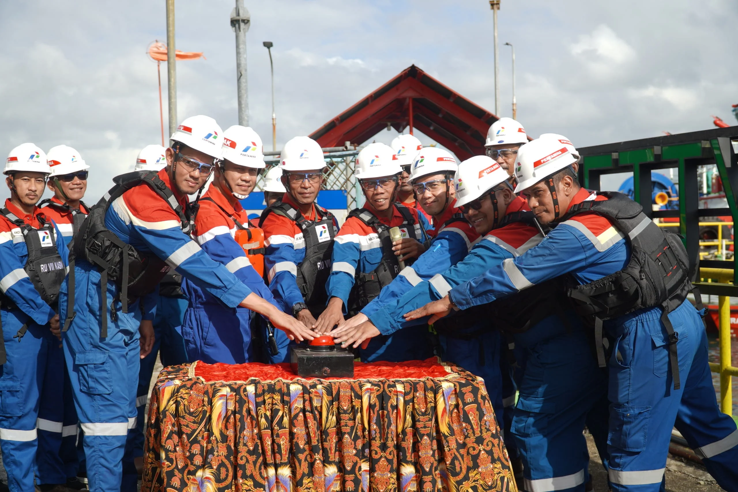 Pertamina Kirim Perdana 12.830 KL B50, Siap Masuk SPBU 2 Pertamina Kirim Perdana 12.830 KL B50, Siap Masuk SPBU
