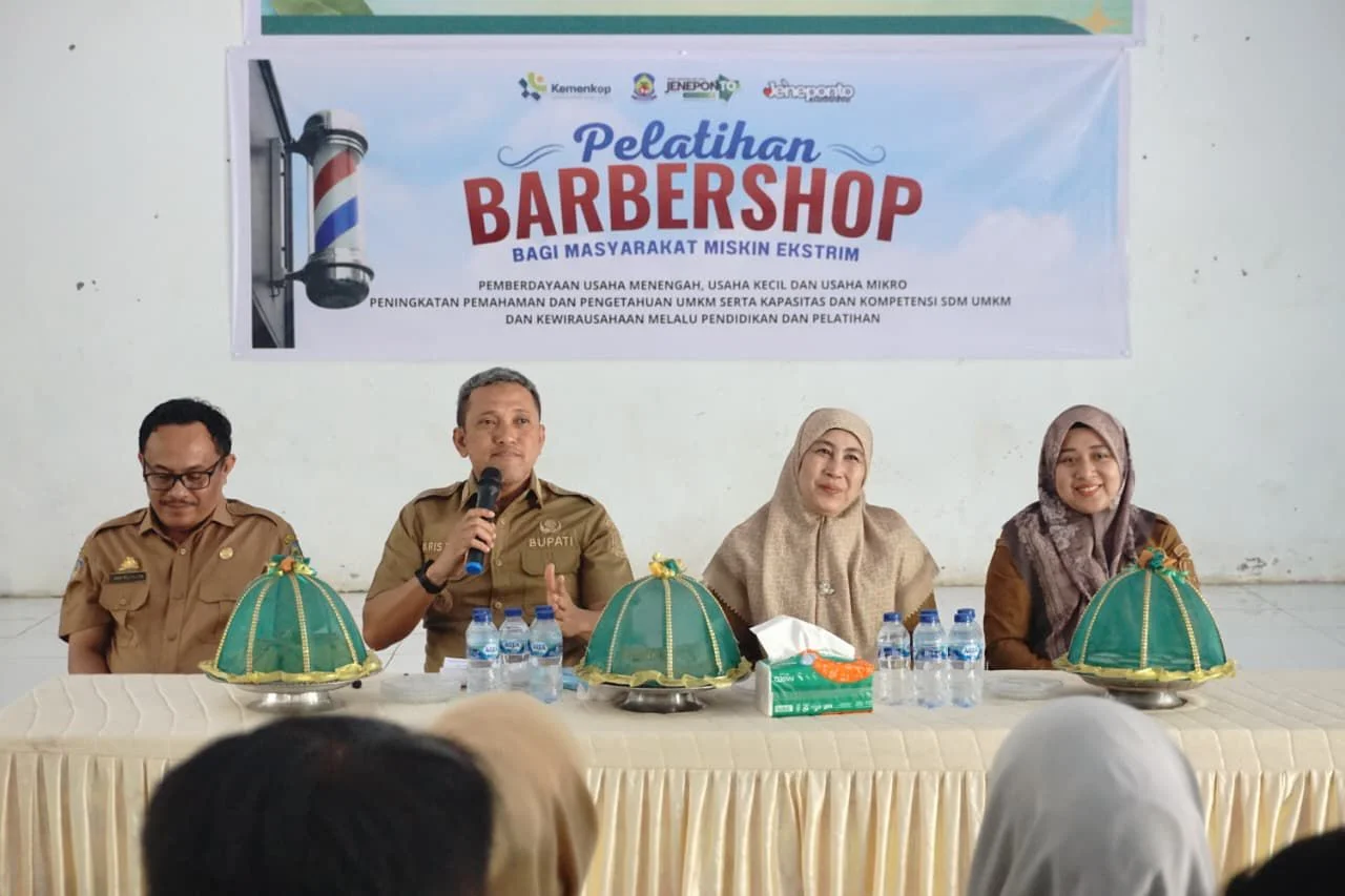 Bupati Jeneponto Buka Pelatihan Barbershop, Siapkan Pelaku Usaha Baru dari P3KE