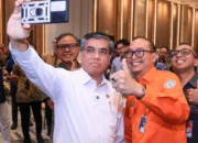 Menaker Minta Perusahaan dan Pekerja Adaptif Hadapi Perubahan 9 Menaker Minta Perusahaan dan Pekerja Adaptif Hadapi Perubahan