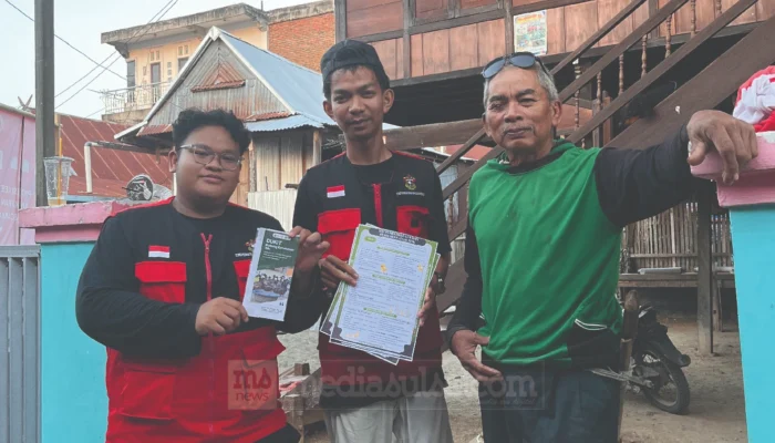 Mahasiswa KKN Unhas Edukasi Peternak Itik di Sidrap, Perkuat Pencegahan Penyakit untuk Tingkatkan Produktivitas