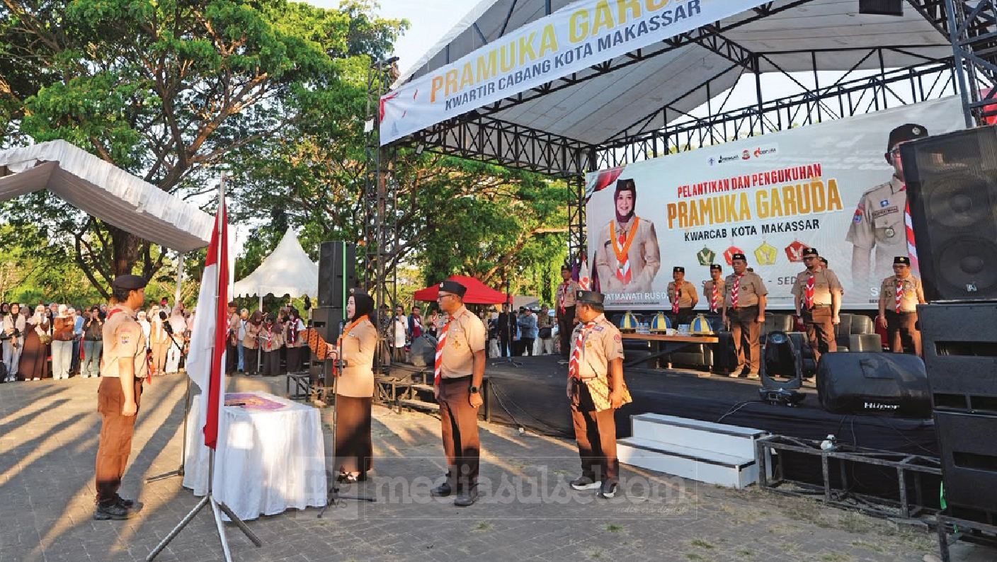 Fatmawati Pramuka1