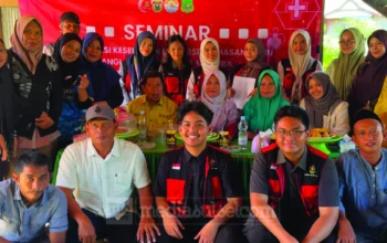 Mahasiswa KKN-PK Unhas Paparkan Program Pengabdian untuk Tingkatkan Kesehatan Warga Desa Manuba 8 KKN Manuba Barru