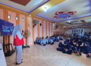 Mahasiswa KKN Unhas Edukasi Pemanfaatan AI yang Bijak untuk Pelajar MTs di Sidrap