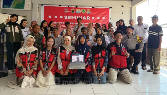Mahasiswa KKN-PK Unhas Tawarkan Program Cek Kesehatan Gratis dan Edukasi DBD di Desa Kupa