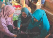 Mahasiswa UMI Latih Warga Bonto Manurung Maros Olah Buah Pinus Jadi Briket Biomassa Bernilai Ekonomi 15 PPK Ormawa UMI1