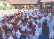 PPK Ormawa HIMAKAHA FK Unhas Edukasi PHBS di Takalar, Perkuat Pencegahan Diare dan Stunting Sejak Usia Sekolah