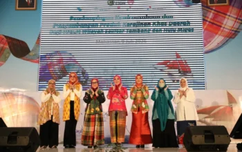 Tri Tito Karnavian Dorong Perajin Indonesia Kuasai Pasar Global Lewat Produk Kriya Berkelanjutan 3 Pembukaan HUT Dekranasda