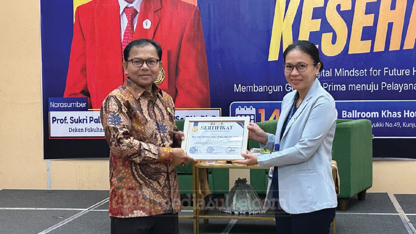 Prof Sukri di STIK Stela Maris