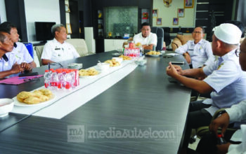 Sidrap Percepat Usulan Penerima BSPS, Sekda Tegaskan Komitmen Selesaikan Pendataan Rumah Layak Bantu 2 Usulan BPJS Sidrap