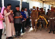 Wabup Sidrap Pimpin Pelepasan Jenazah Hj Rahmawati Arifin Nu'mang, Sampaikan Duka Mendalam kepada Keluarga 11 elepasan Rahmawati Arifin Numang