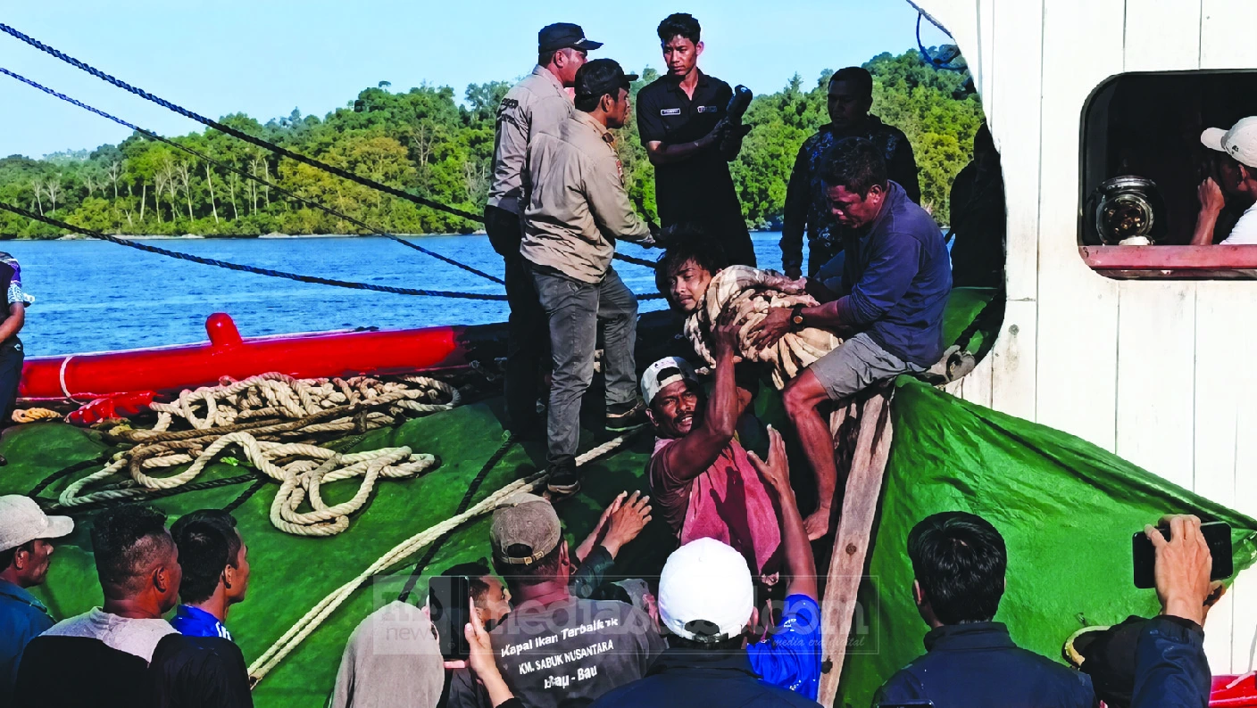 evakuasi kapal tenggelam