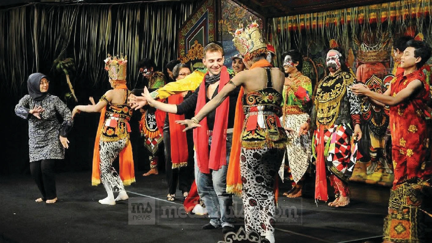 tari gandrung