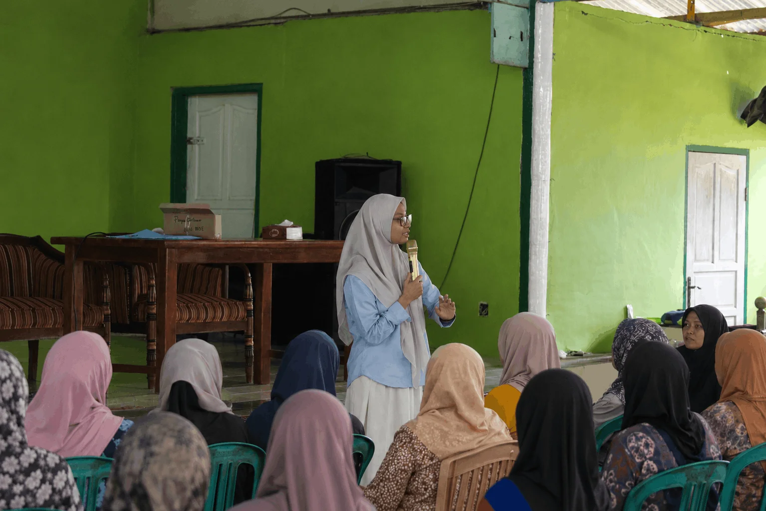 Makassar dan Tantangan Baru Pengelolaan Sampah Rumah Tangga 2 Muqimah Surganingsih