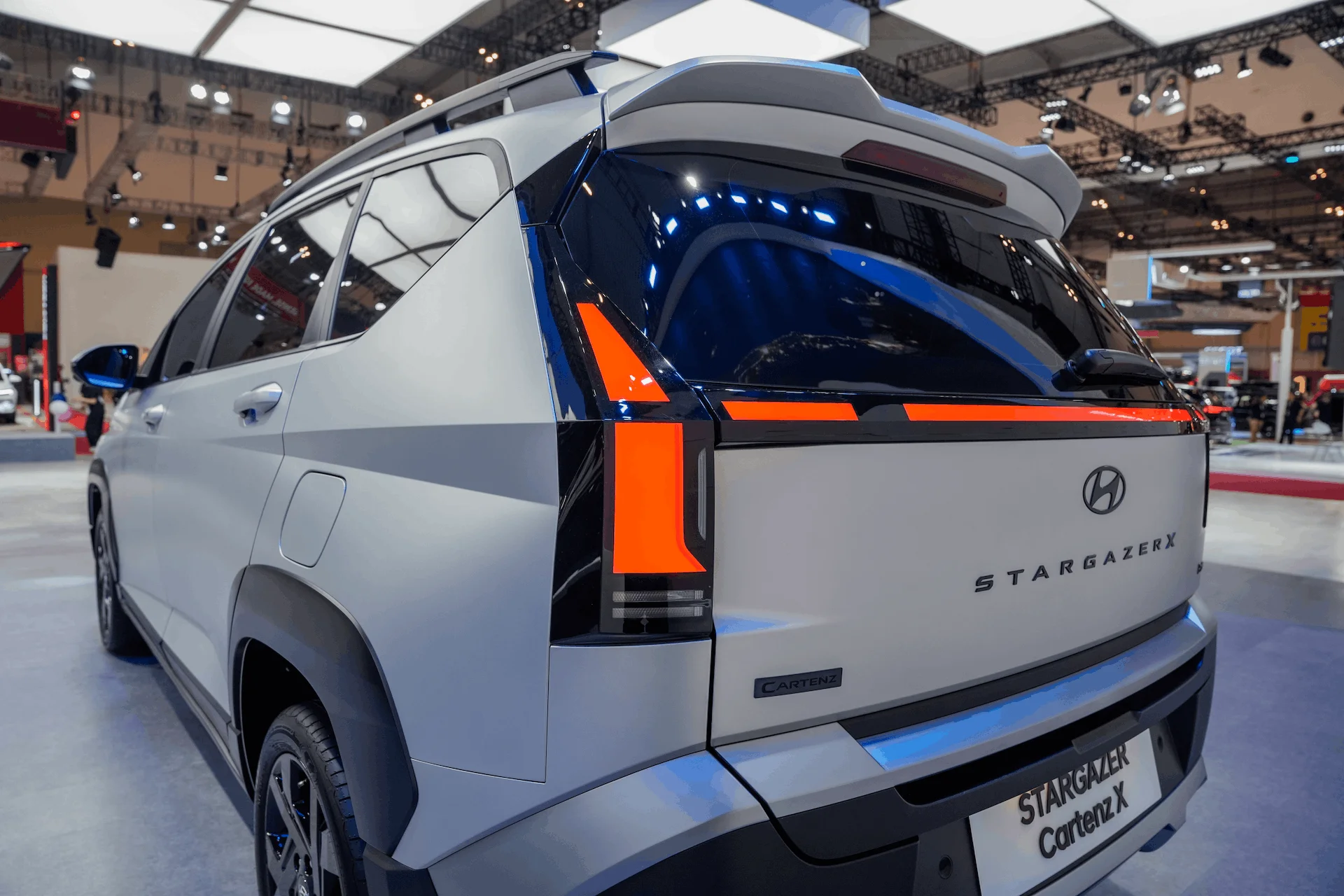 Harga Baru Hyundai STARGAZER Cartenz Berlaku Permanen, Mulai Rp241,4 Juta 4 Harga Baru Hyundai STARGAZER Cartenz Berlaku Permanen, Mulai Rp241,4 Juta
