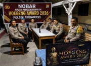 Nobar Hoegeng Award 2026, Kapolsek Arungkeke Minta Personel Teladani Polisi Berprestasi