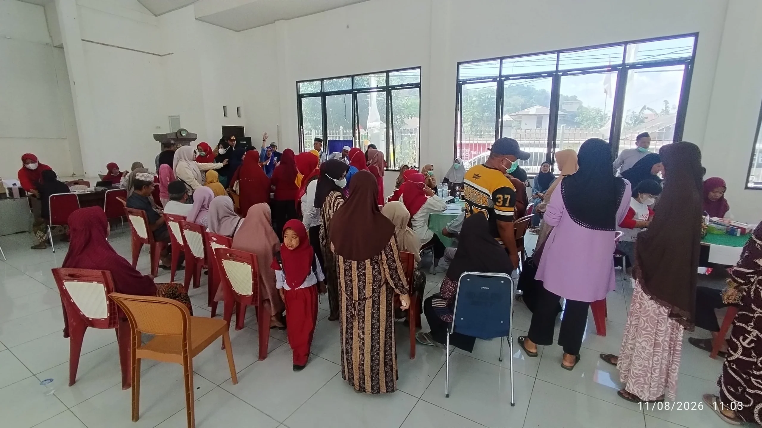 Cek Tensi hingga Kolesterol Gratis di Bantimurung, Didominasi Ibu-ibu 2 Cek Tensi hingga Kolesterol Gratis di Bantimurung, Didominasi Ibu-ibu