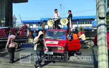 Aksi Unjuk Rasa di Makassar Berlangsung Aman dan Kondusif 1 Aksi di Flay over