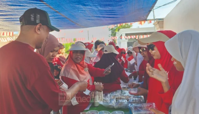 Warga Kompleks Asindo Bitowa Semarakkan HUT RI ke-81 dengan Jalan Santai dan Bazar UMKM
