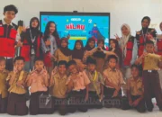 Mahasiswa Keperawatan Unhas Edukasi Cuci Tangan 6 Langkah kepada Ratusan Siswa di Barru Lewat Program KILAU 9 KILAU di Kupa