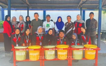 Mahasiswa KKN Unhas Edukasi Warga Sidrap Kelola Sampah Lewat Program GERAK BERSIH
