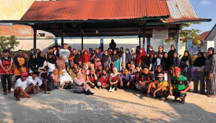 Mahasiswa KKN-PK Unhas Ajak Warga Majjelling Sidrap Cegah Hipertensi Lewat Senam SEGAR