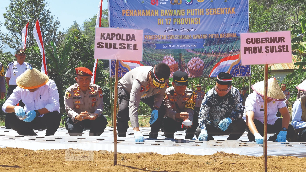 Kapolda Sulsel Tanam Bawang