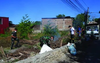 Karya Bakti TNI AD di Manggala, Bintaljarah Kodam XIV Hasanuddin Kampanyekan Perang Melawan Sampah