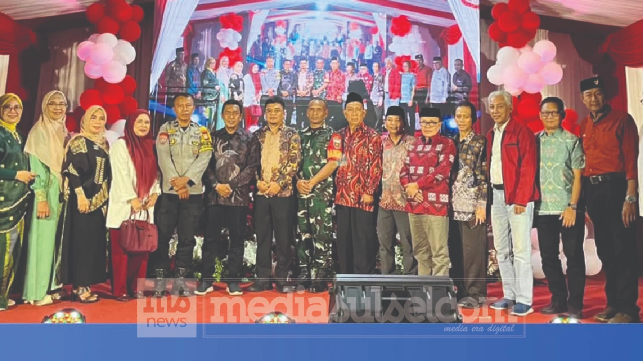 Camat Manggala Hadiri Pesta Rakyat HUT ke-81 RI, Ajak Warga Pilah Sampah dari Rumah 3 Kel Borong