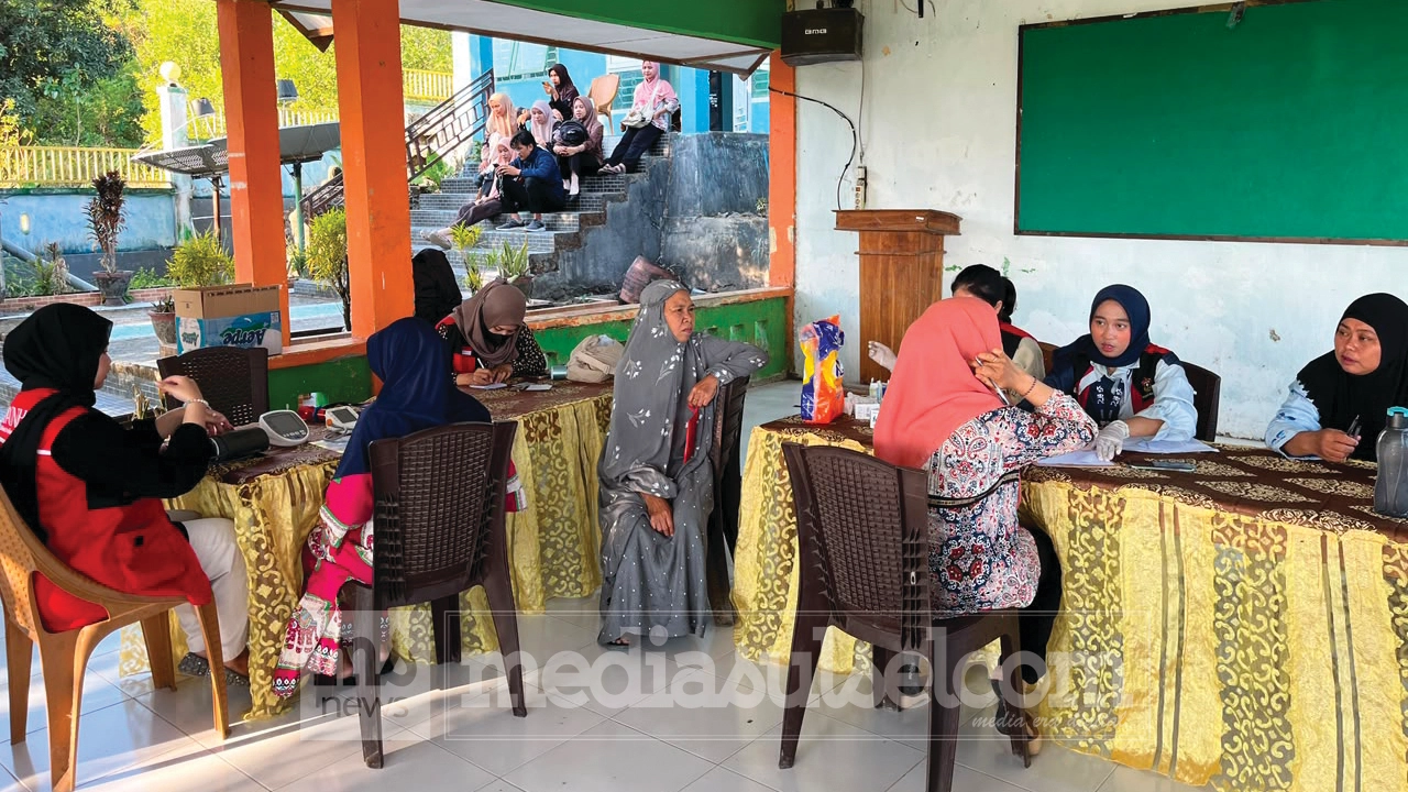 Lansia Cek Kesehatan gratis