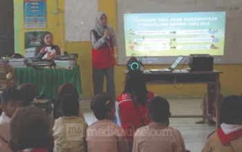 Mahasiswa KKN Unhas Tanamkan Budaya Pilah Sampah Sejak Dini Lewat Program GEMAS di MI DDI Maddo