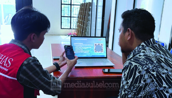 Mahasiswa KKN Unhas Kembangkan Media Sosial Desa Kanie Sidrap, Perkuat Informasi Publik dan Promosi Potensi Desa