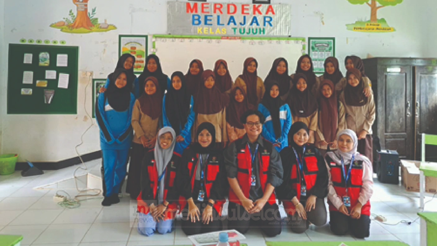 Mahasiswa KKN-PK Unhas Edukasi Siswi SMP di Bone Cegah Anemia dan Stunting Sejak Remaja 2 SMP Negeri Satap 6 Ponre1