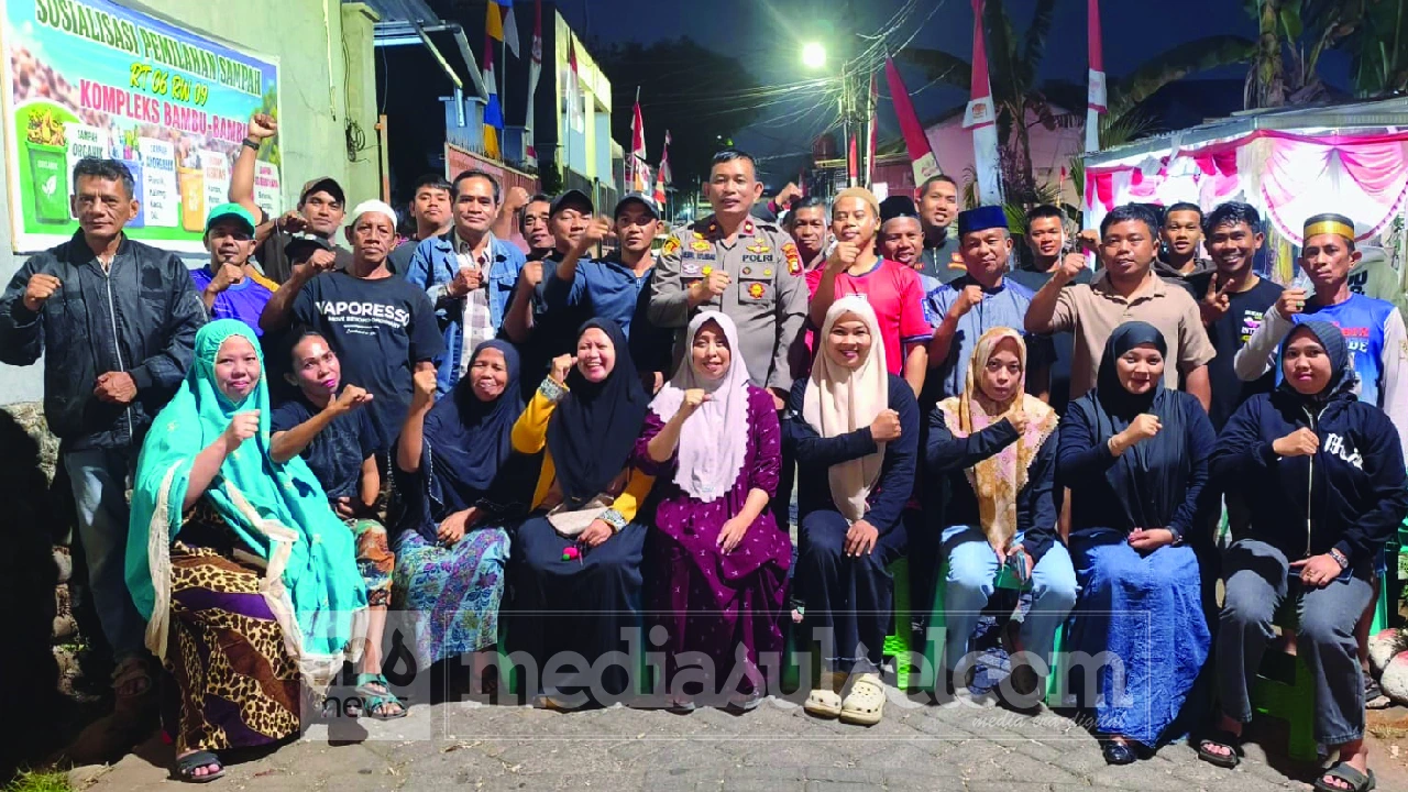 Kampung Bambu-bambu Jadi Contoh Kepedulian Kamtibmas, Kapolsek Manggala Dorong Penguatan Pos Kamling 2 Samuel Tolongan bersama warga