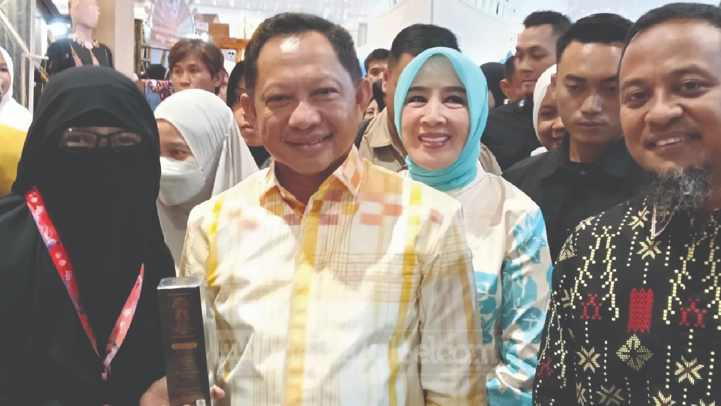 Dari Racikan Nenek, Tenri Sau Bawa Lulur Tradisional Bugis Menembus Pasar Dunia 2 Tenri sau bersama Mendagri dan Gub Sulsel