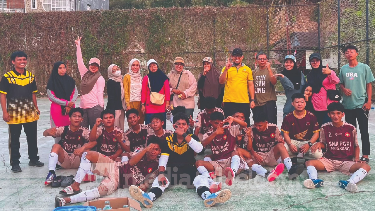 Tim footsal SMKS PGRI Enrekang
