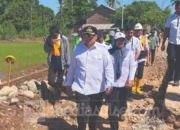 Wali Kota Makassar Tinjau Progres Pembangunan Jalan Tamangapa-Romang Tangngaya 3 Wali Kota Makassar Tinjau Pembangunan Jalan Romang Tangngaya
