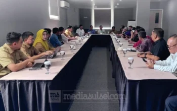 Kepala Dinas Pertanahan Makassar Hadiri Rapat Bersama Jusuf Kalla, Bahas Penataan Aset dan Penguatan Investasi 3 distan 1