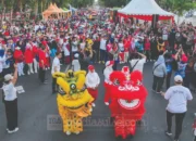 Ribuan Warga Tumpah di Jalan Sehat Anti Mager, Andi Sudirman Gaungkan Harmoni Lintas Agama di Sulsel 10 mager