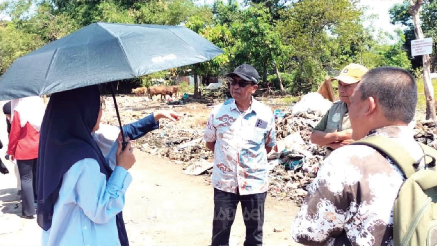 TPA Tamangapa Mulai Terima Sampah Residu 1 Agustus, Melinda Aksa Tinjau Kesiapan Bersama Camat Manggala 2 melinda camat Manggala di TPA1