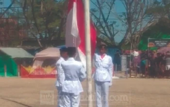 HUT ke-81 RI di Turatea Jeneponto, Paskibraka dan Pelajar Meriahkan Upacara Kemerdekaan 3 pengibar bendera