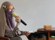 Hutan Terbakar, Masa Depan Terbakar: Menggugat Dampak Katastrofik Karhutla 9 Nurfitrianti Vivi Saad, S.S., M.Pd. (Alumnus Magister Pendidikan Agama Islam Program Pascasarjana Univ. Ahmad Dahlan Yogyakarta)