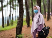 Kesepian di Tengah Keramaian: Potret Kelam Generasi Sekuler 11 Fitri Suryani, S.Pd.