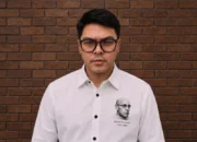 Dilema Hilirisasi tanpa Industrialisasi 9 Haris Zaky Mubarak, MA (Analis dan Eksekutif Peneliti Jaringan Studi Indonesia)