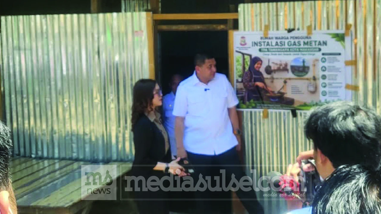 Appi Siapkan Ranch Sapi di TPA Tamangapa, Akhiri Sapi Makan Sampah 2 Api meninjau instalasi Gas metan