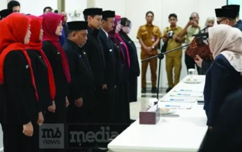 Appi Tantang Kepala TPA Tamangapa Ubah Sistem Pengelolaan Sampah 3 Appi Lantik Pejabat Fungsional