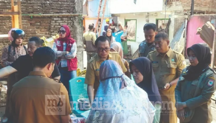 Kecamatan Manggala Salurkan Bantuan untuk Korban Kebakaran di Batua