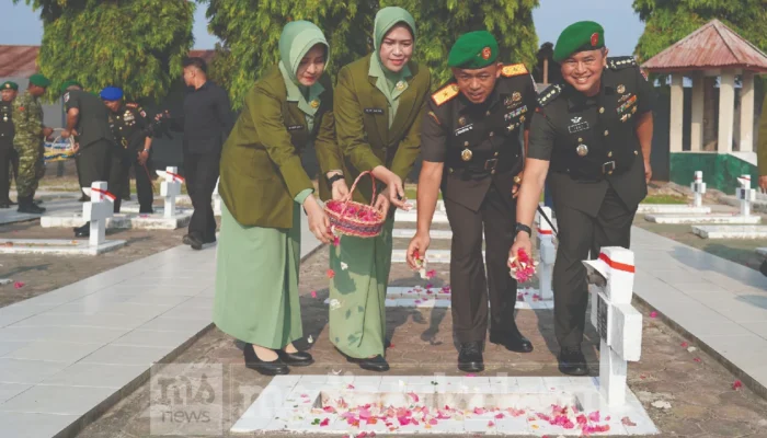 HUT ke-81 TNI, Danrem 132/Tadulako Ziarah ke TMP Tatura Palu