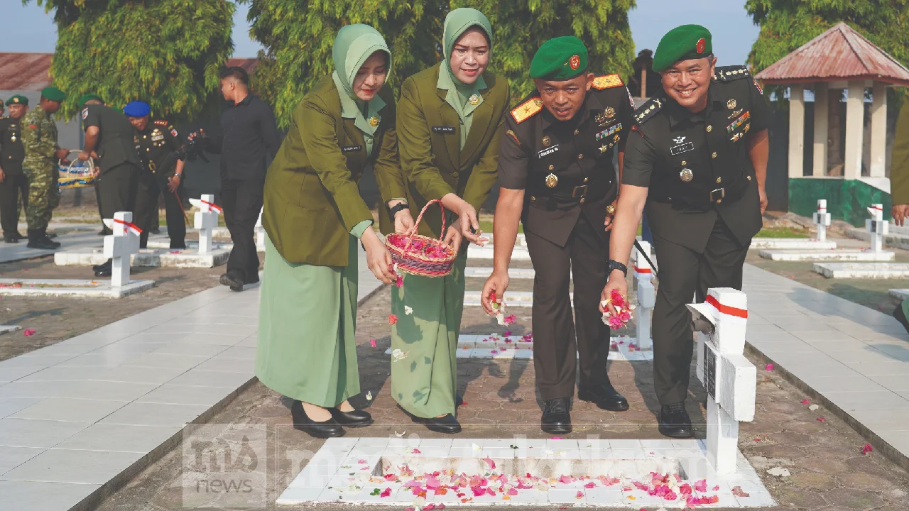 Danrem Tadulako Tabur bunga